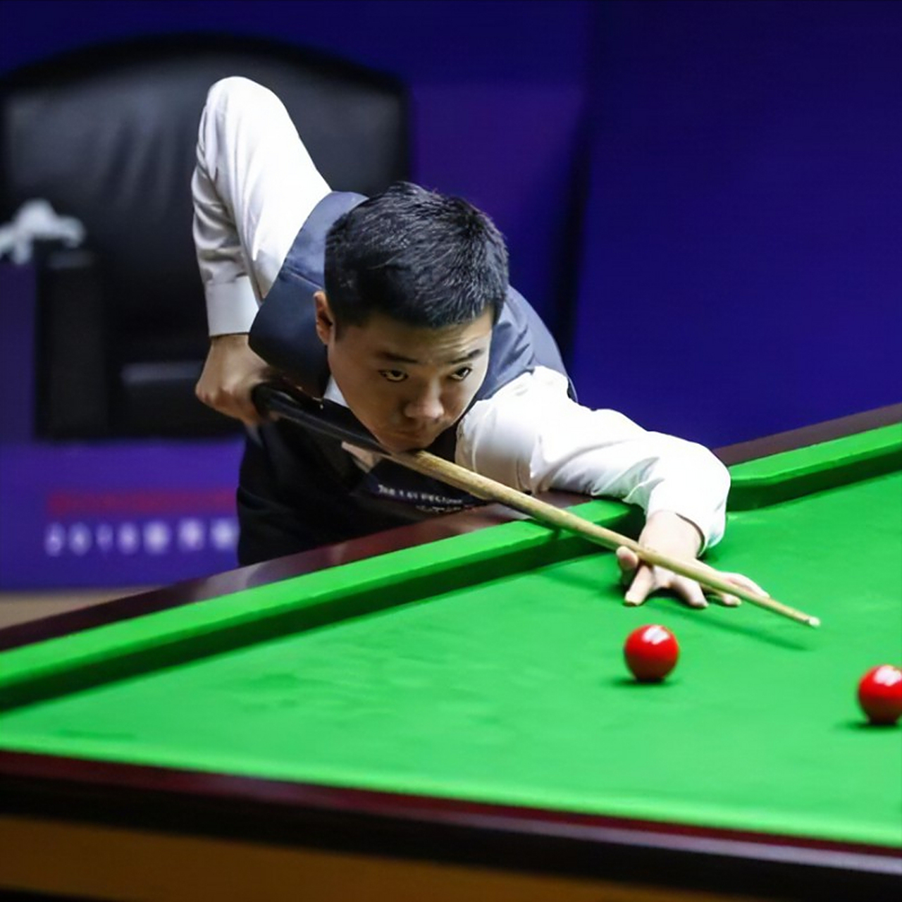 半场好球 半场好球