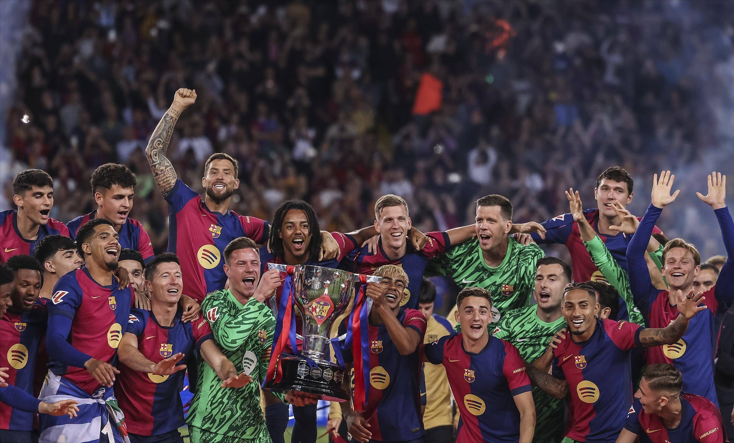 孙兴慜热刺告别战被换下场的时刻